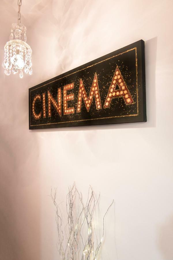 Apartamento De Cine بارباتي المظهر الخارجي الصورة